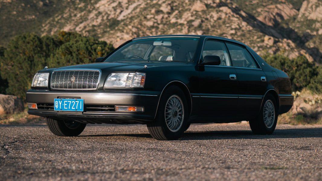 toyota-crown-an-analysis